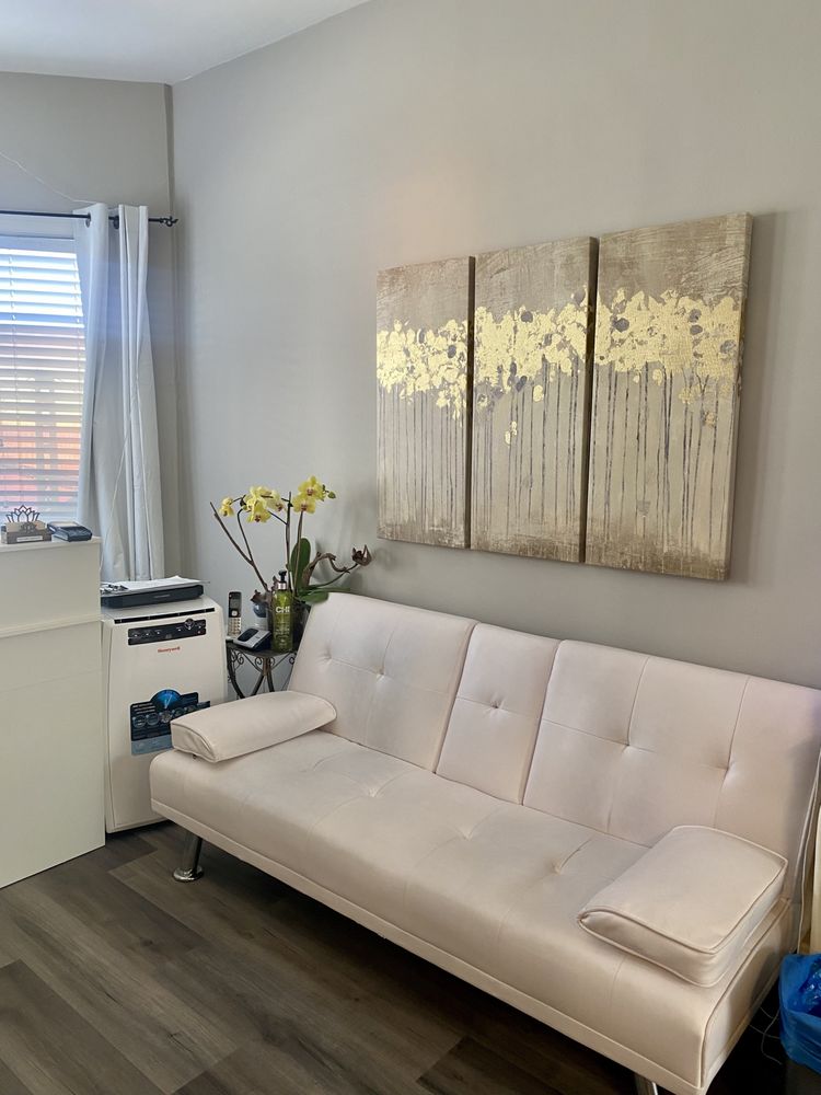 Serenity Wellness Spa thumb 7